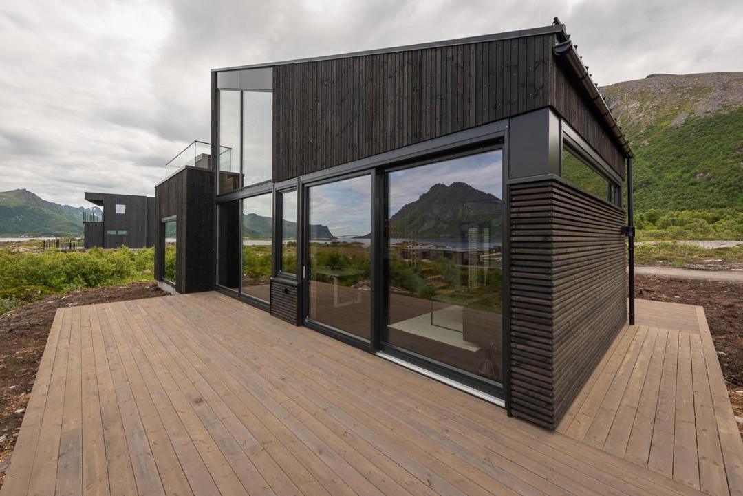 Hoda Cabin - Luxury Lodge With Jacuzzi And Sauna Lyngværet Esterno foto