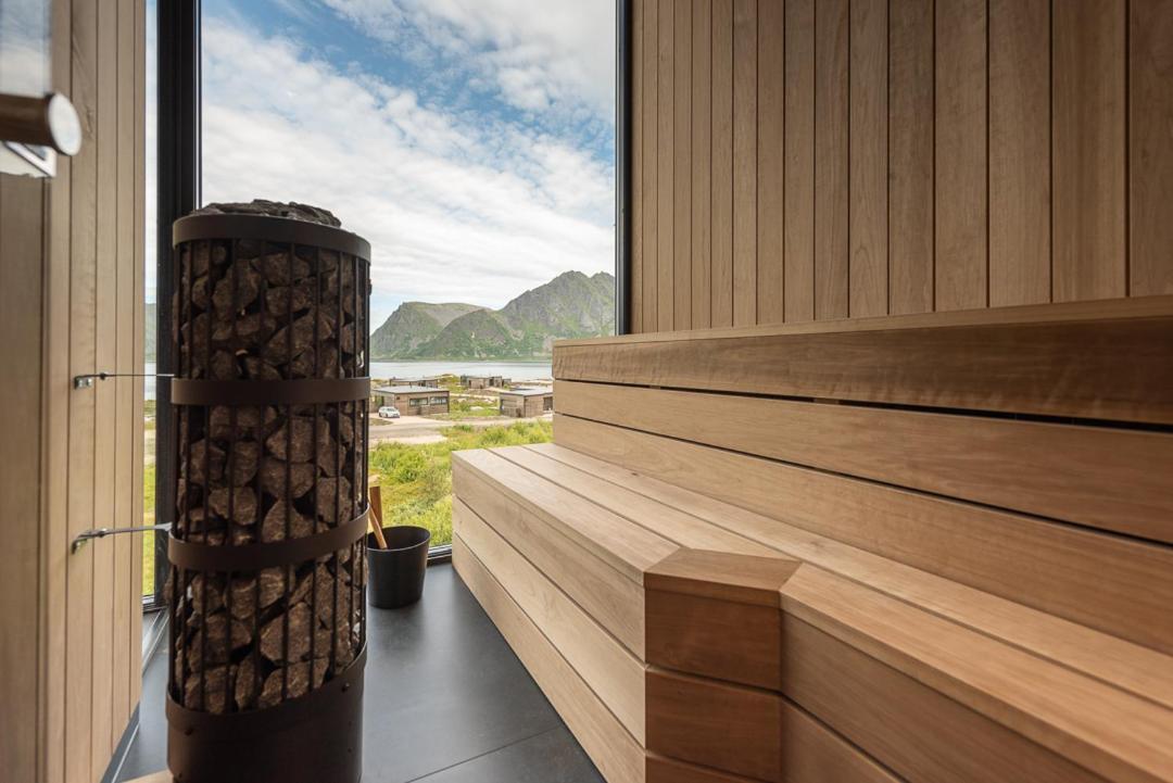 Hoda Cabin - Luxury Lodge With Jacuzzi And Sauna Lyngværet Esterno foto