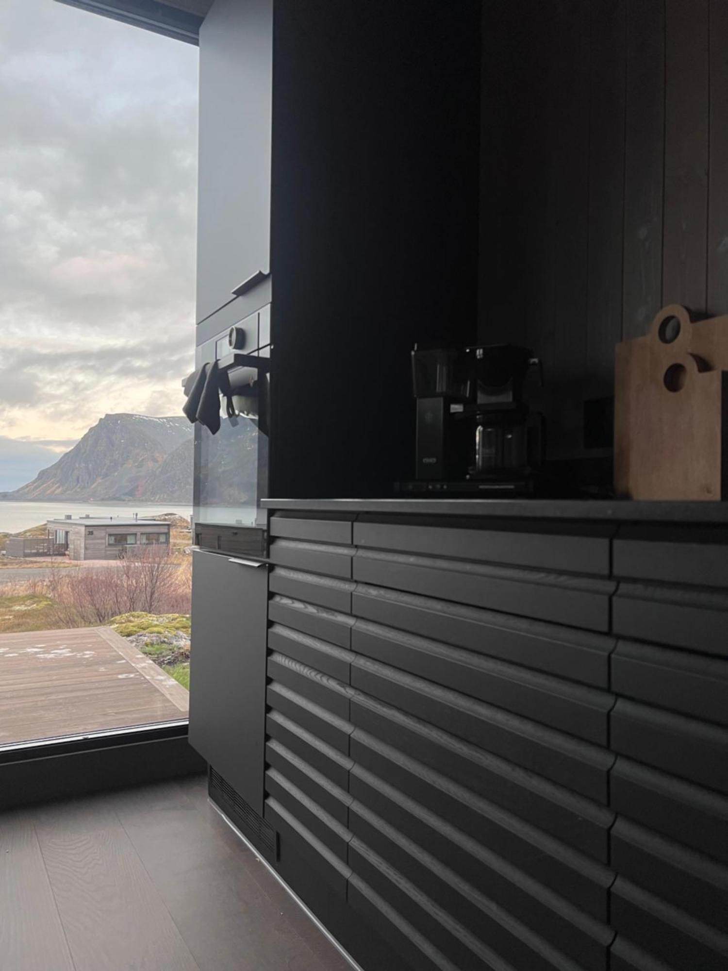 Hoda Cabin - Luxury Lodge With Jacuzzi And Sauna Lyngværet Esterno foto
