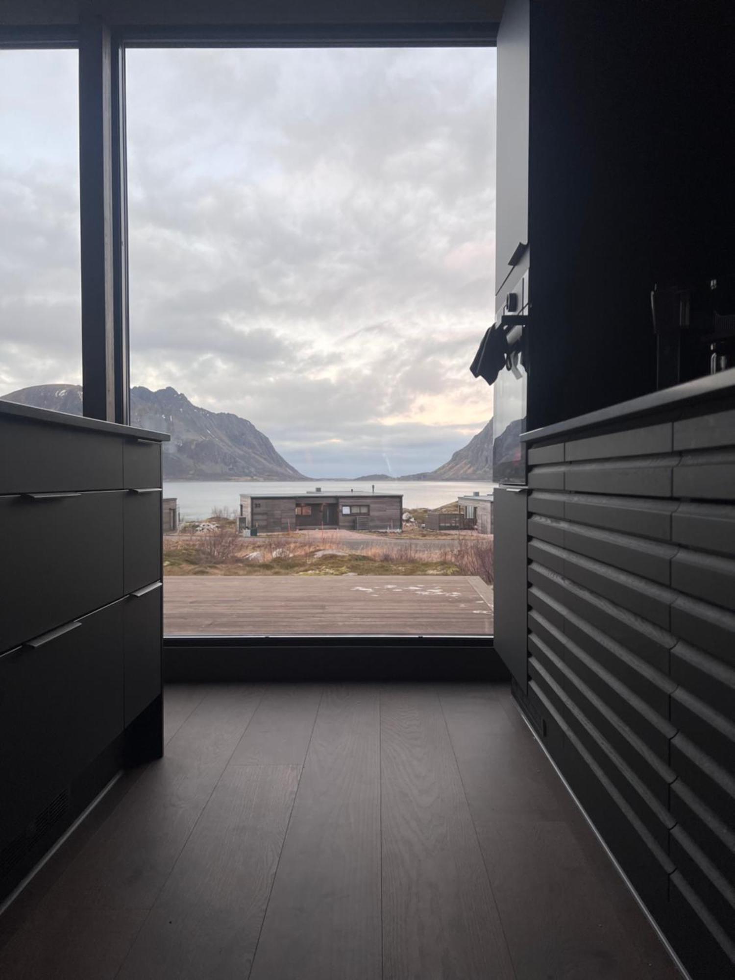 Hoda Cabin - Luxury Lodge With Jacuzzi And Sauna Lyngværet Esterno foto